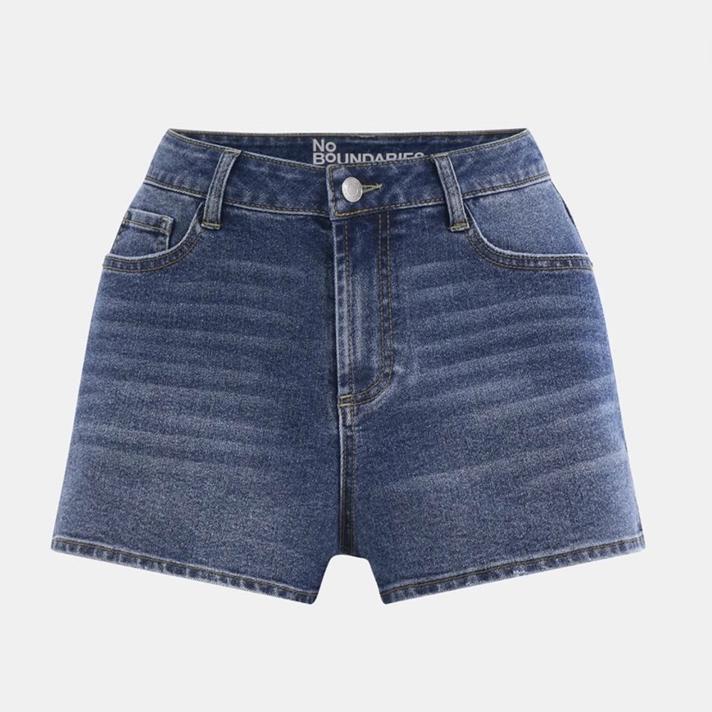 💕5/$15 No Boundaries Classic Blue Jean Shorts, New with Tags